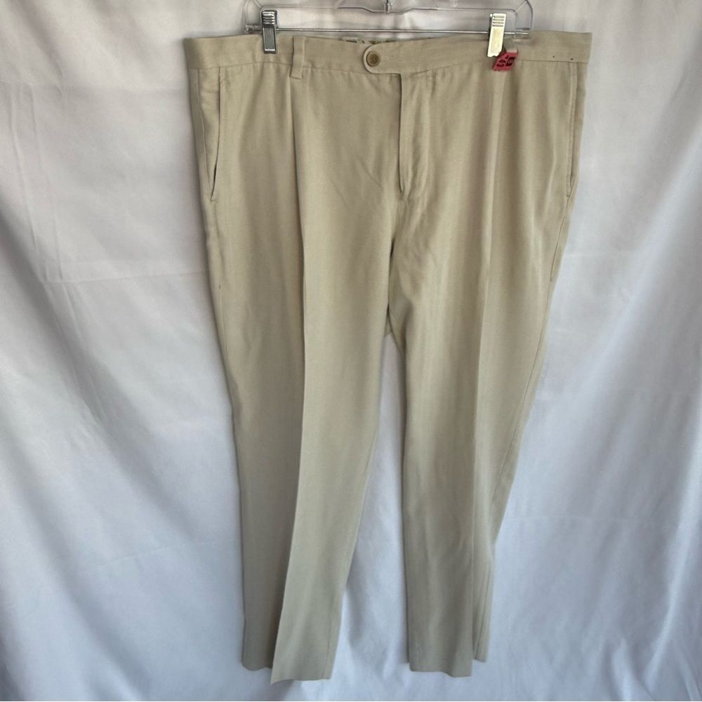 Tommy Bahama 36x32 Men's Khaki Chinos EUC Comfy Resort Wear - Picture 5 of 9